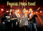 Pegasus_House_Band_mit_3_Damen